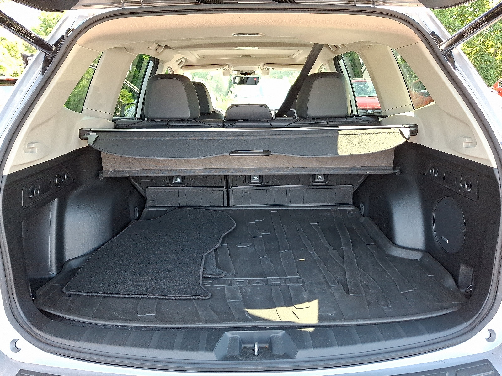 Used 2020 Subaru Forester Limited AWD/4WD image 29