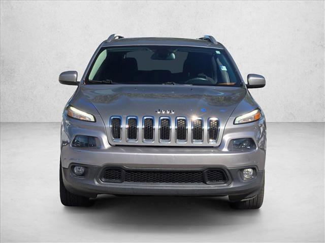 Used 2016 Jeep Cherokee Latitude w/ Cold Weather Group image 2