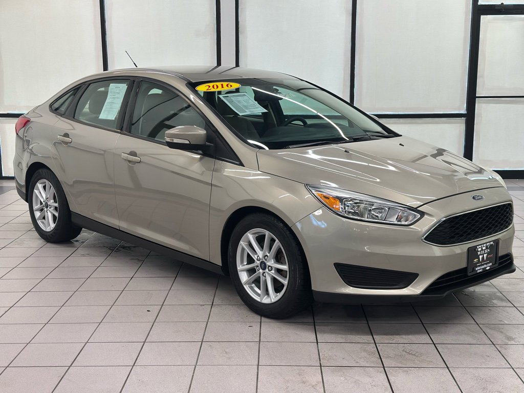 Used 2016 Ford Focus SE w/ SE Power Seat Package