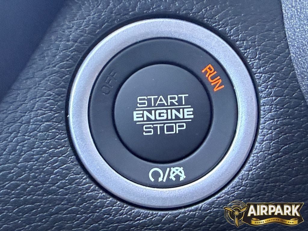New 2026 RAM 1500 Warlock AWD/4WD image 32