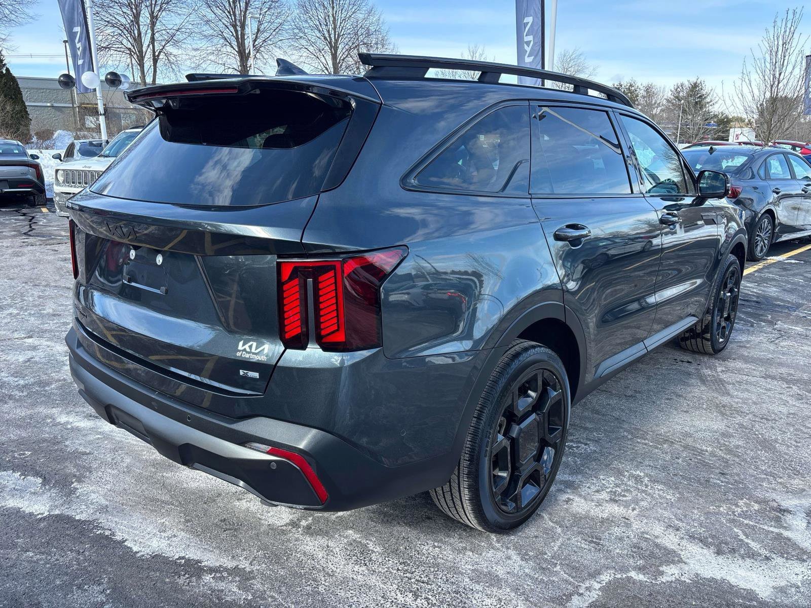 Used 2025 Kia Sorento SX Prestige image 4