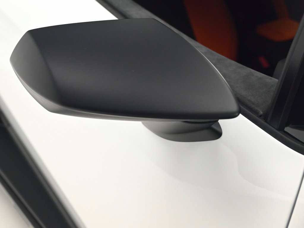 Used 2024 Lamborghini Huracan Sterrato image 27