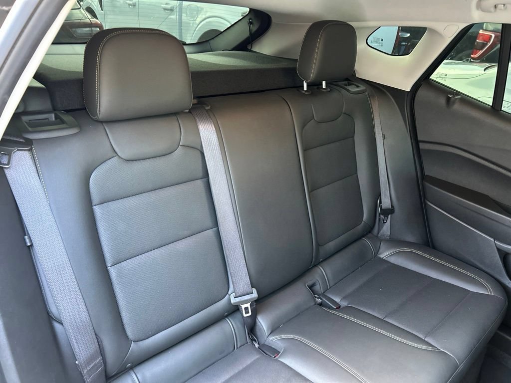 Used 2024 Chevrolet Trax ACTIV w/ Sunroof Package FWD image 45