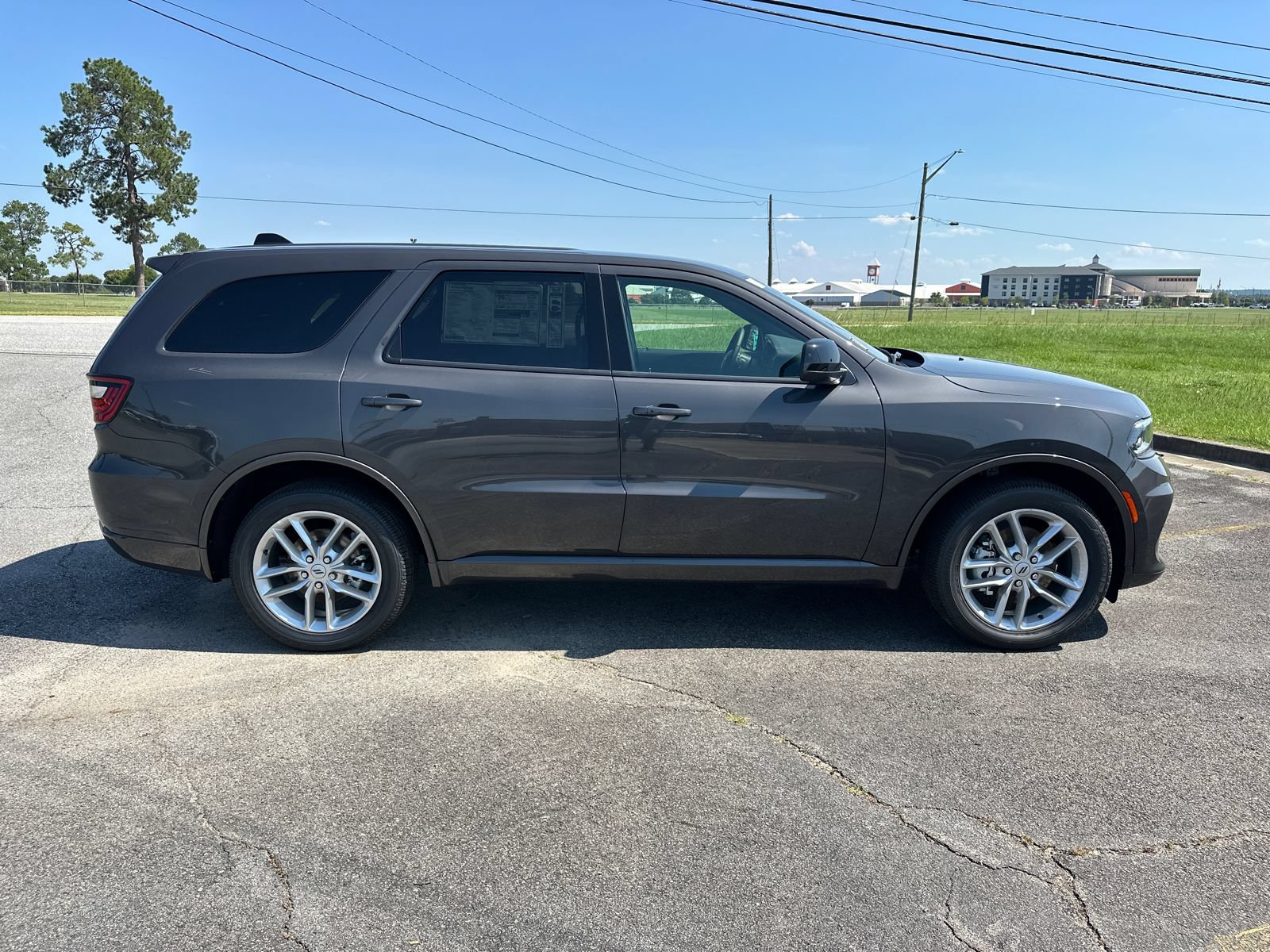 New 2026 Dodge Durango GT w/ Trailer Tow Group IV AWD/4WD image 4
