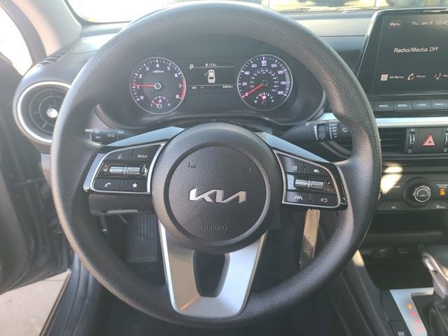 Used 2023 Kia Forte LXS image 19