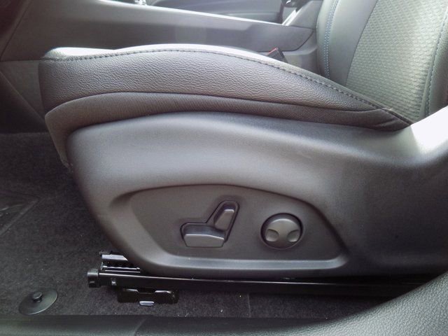 New 2026 Jeep Compass Latitude w/ Sun and Sound Group image 18