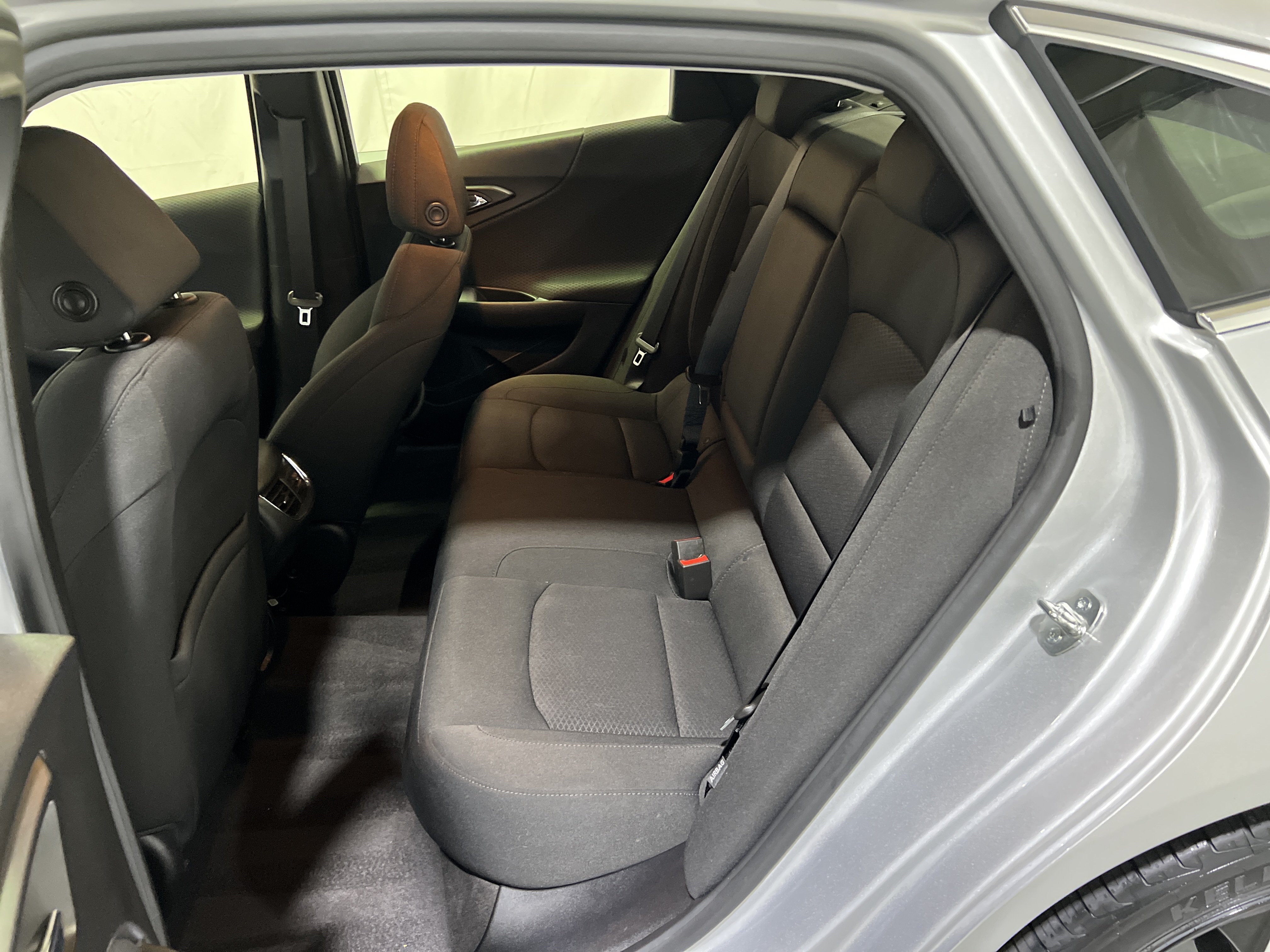 Certified 2018 Chevrolet Malibu LT FWD image 16