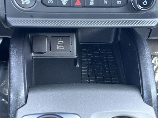 Used 2025 Ford Bronco Sport Outer Banks w/ Outer Banks Tech Package+ AWD/4WD image 14