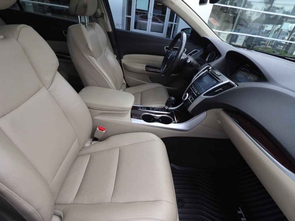 Used 2020 Acura TLX w/ Technology Package FWD image 15