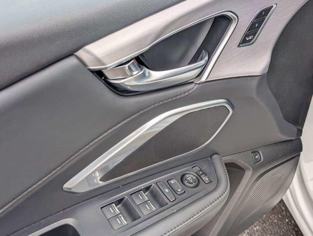 Used 2023 Acura RDX AWD image 22
