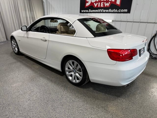 Used 2013 BMW 328i Convertible RWD image 10