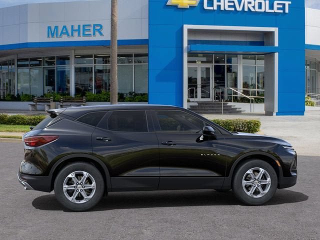 New 2025 Chevrolet Blazer LT FWD image 5