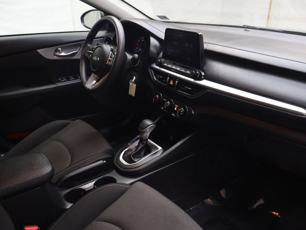 Used 2024 Kia Forte LXS image 11