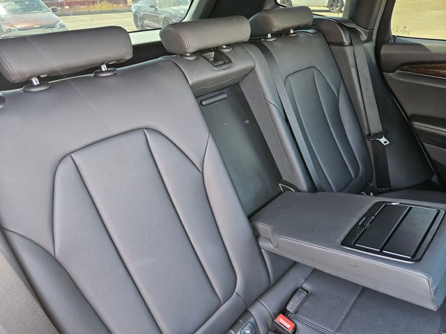 Used 2019 BMW X3 sDrive30i w/ Convenience Package RWD image 13