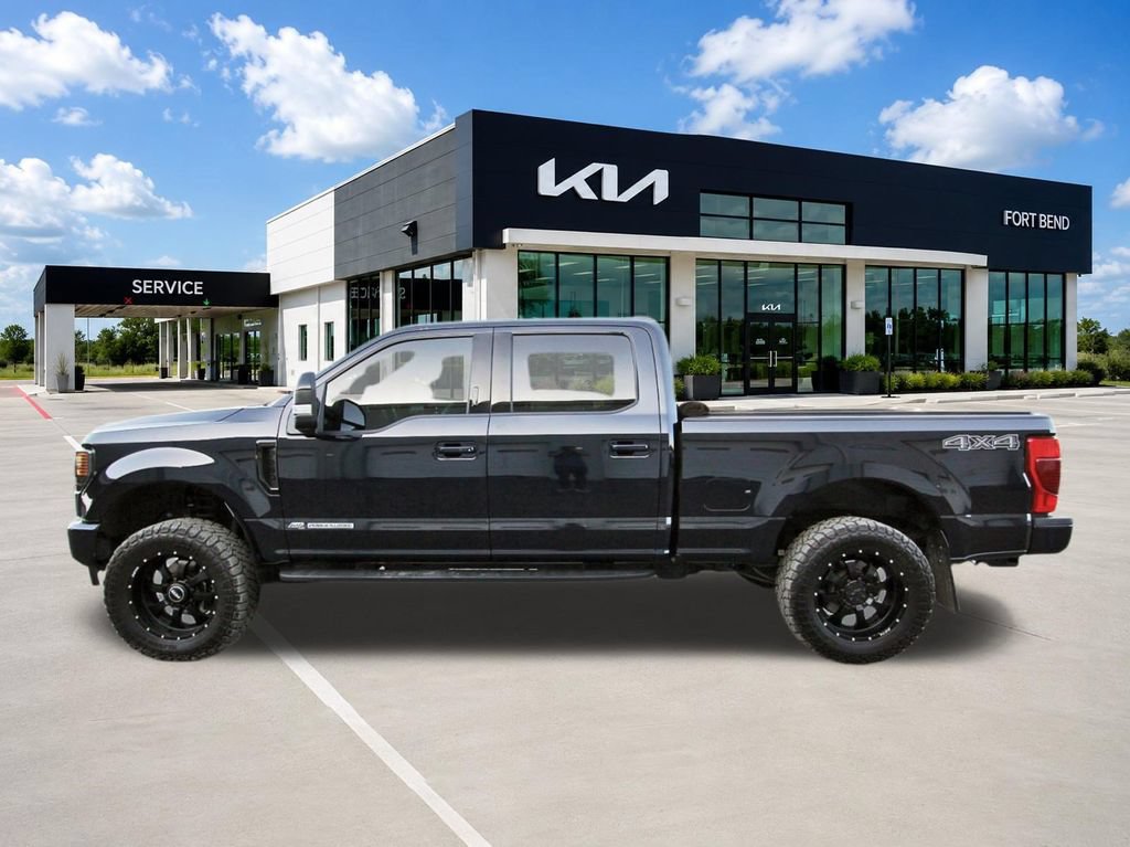 Used 2022 Ford F250 Lariat w/ Black Appearance Package AWD/4WD image 7