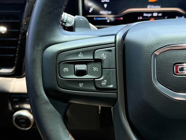 Used 2024 GMC Sierra 1500 AT4 w/ AT4 Premium Package AWD/4WD image 11