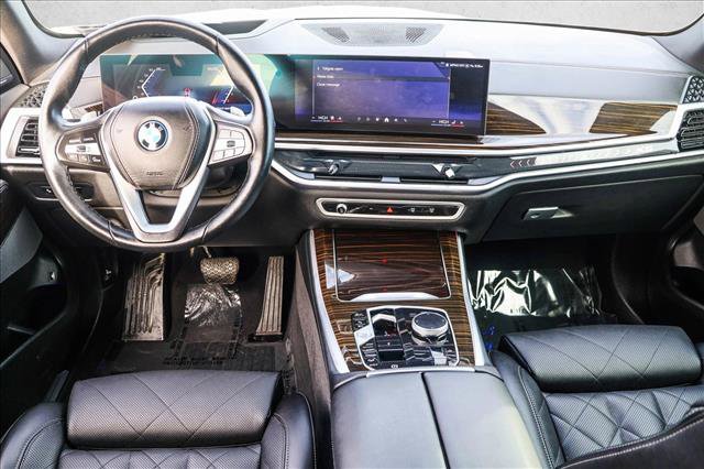 Used 2024 BMW X5 xDrive50e image 24