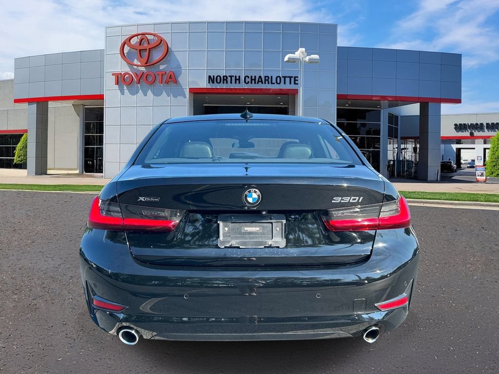 Used 2021 BMW 330i xDrive Sedan w/ Convenience Package AWD/4WD image 6