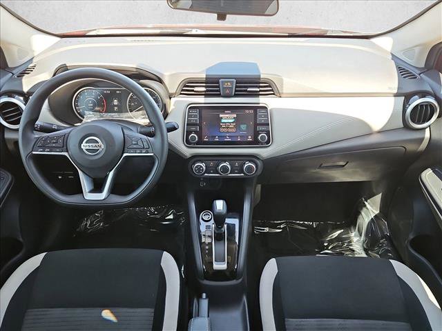 Used 2020 Nissan Versa SV FWD image 17