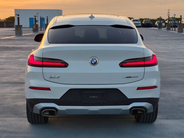 Used 2024 BMW X4 xDrive30i w/ Parking Assistance Package AWD/4WD image 6