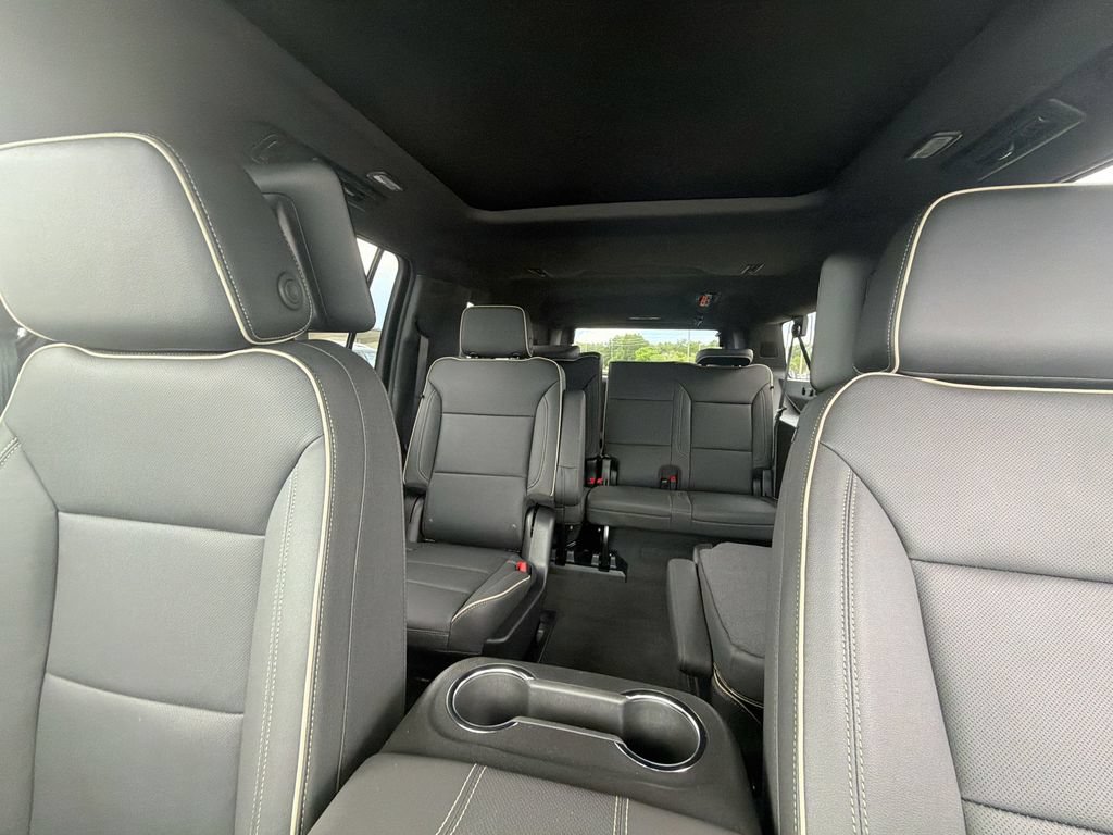 New 2026 GMC Yukon XL Elevation w/ Elevation Premium Package AWD/4WD image 24
