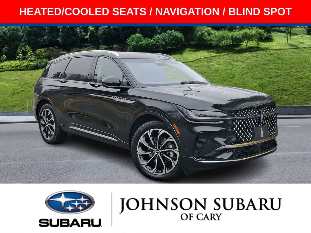 Used 2024 Lincoln Nautilus Reserve w/ Equipment Group 202A image 1