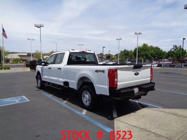 Used 2025 Ford F250 XL AWD/4WD image 3