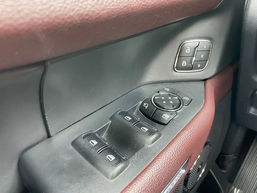 Used 2024 Ford Expedition Max Limited AWD/4WD image 29