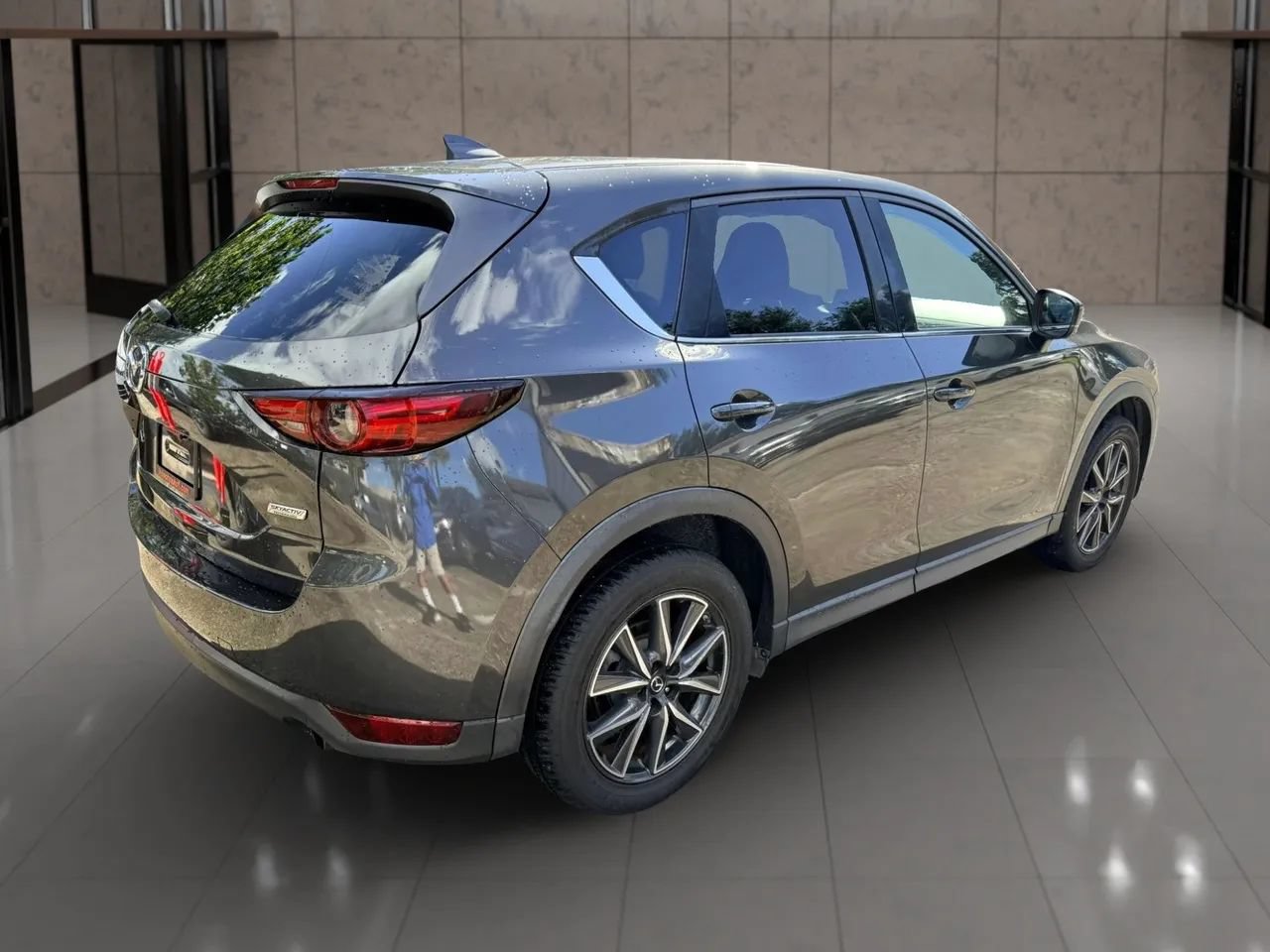 Used 2017 MAZDA CX-5 Grand Touring FWD image 3
