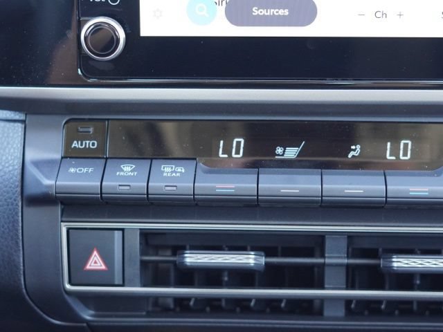 Certified 2026 Toyota Camry LE FWD image 28
