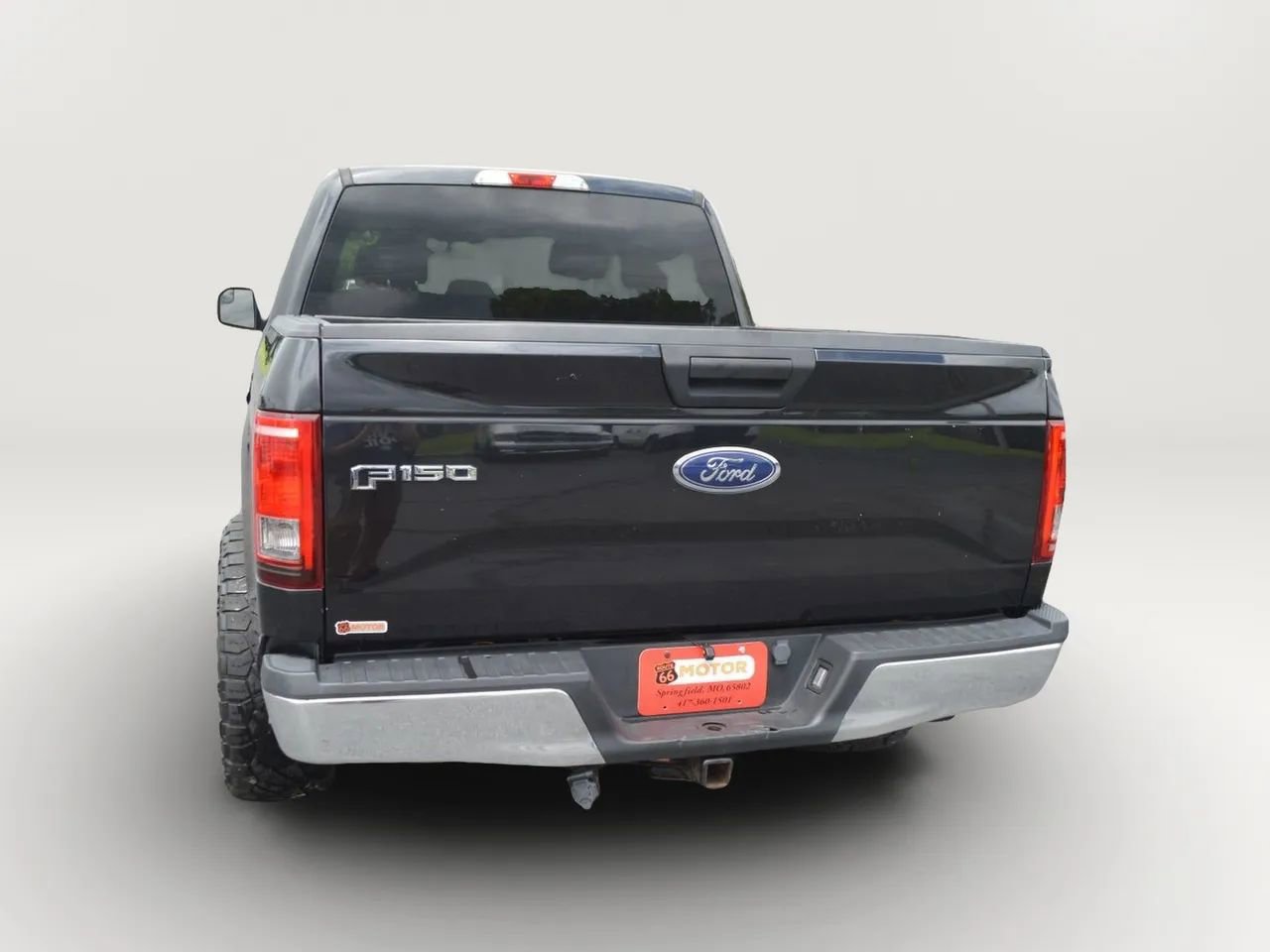 Used 2015 Ford F150 XLT image 5