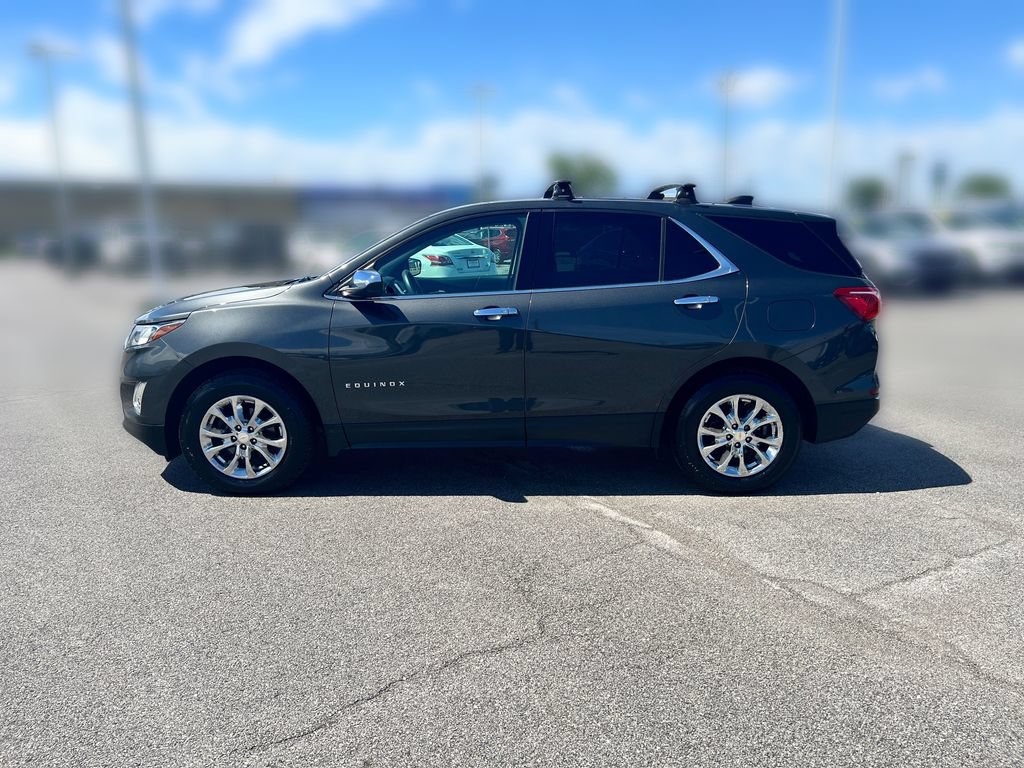 Used 2018 Chevrolet Equinox LT AWD/4WD image 2