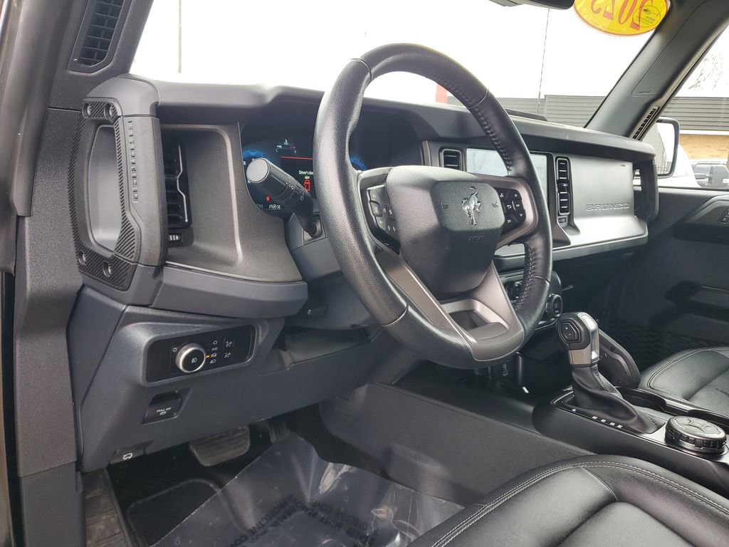 Certified 2025 Ford Bronco Badlands image 14