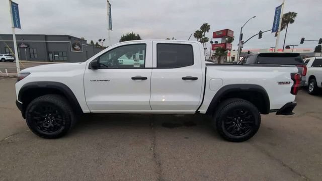 Used 2024 Chevrolet Colorado Trail Boss AWD/4WD image 5