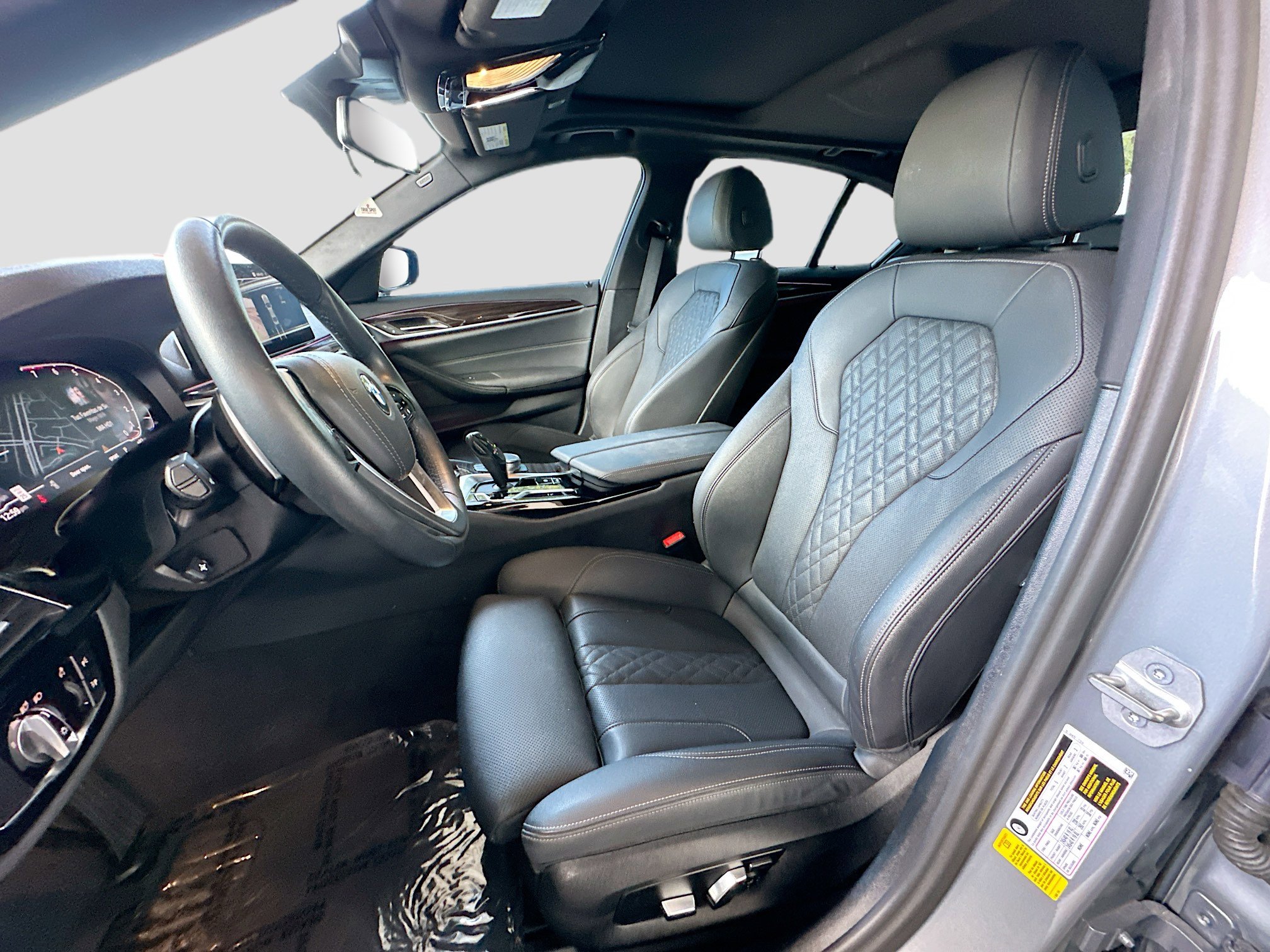 Certified 2023 BMW 540i w/ Convenience Package RWD image 21