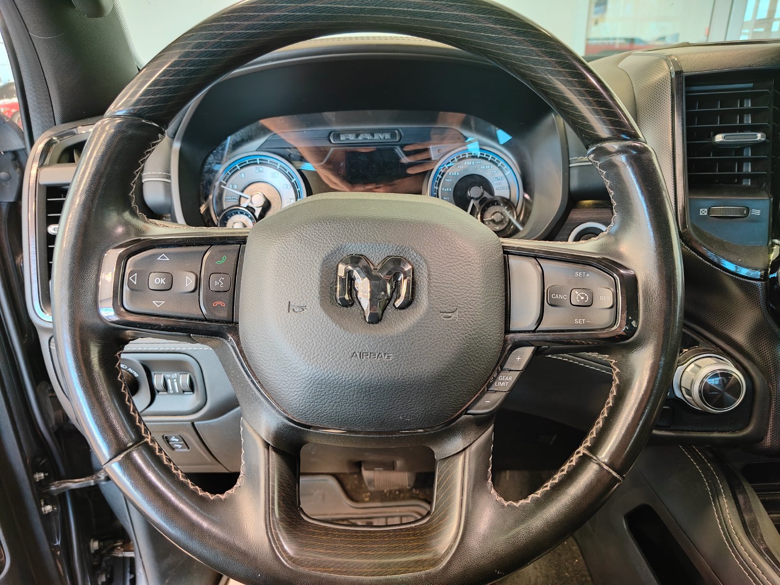 Used 2022 RAM 1500 Limited w/ (RED) Edition AWD/4WD image 14