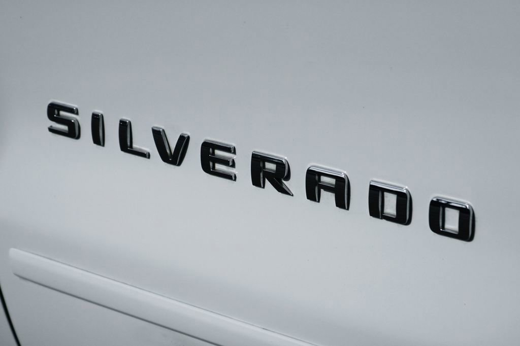 Used 2018 Chevrolet Silverado 1500 LT w/ All Star Edition RWD image 44