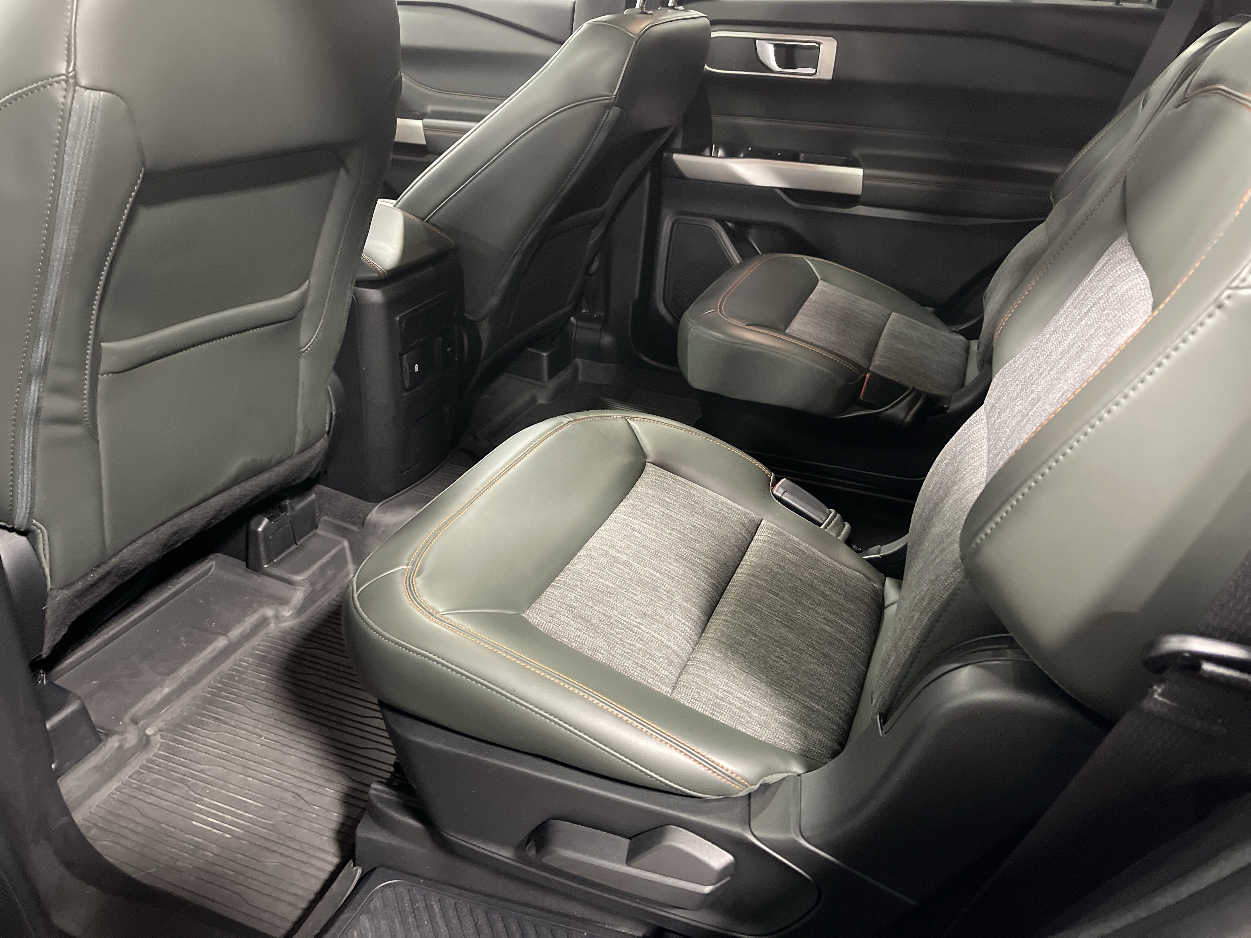 Used 2022 Ford Explorer Timberline image 13