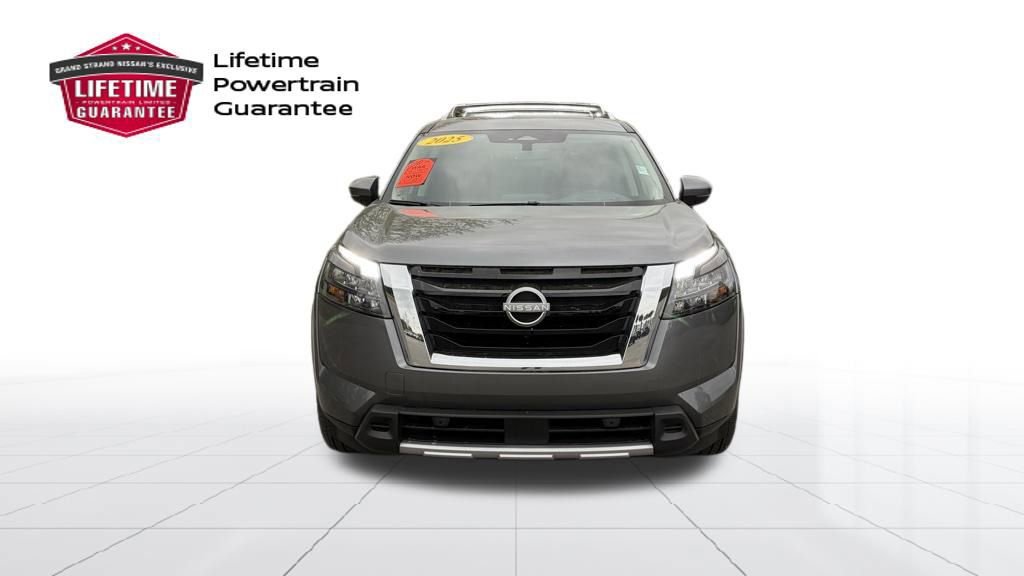Used 2025 Nissan Pathfinder Platinum w/ Cargo Package FWD image 11