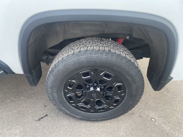 Used 2024 Chevrolet Silverado 3500 High Country w/ Technology Package image 31