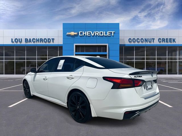 Used 2022 Nissan Altima 2.5 SR w/ Midnight Edition Package image 6