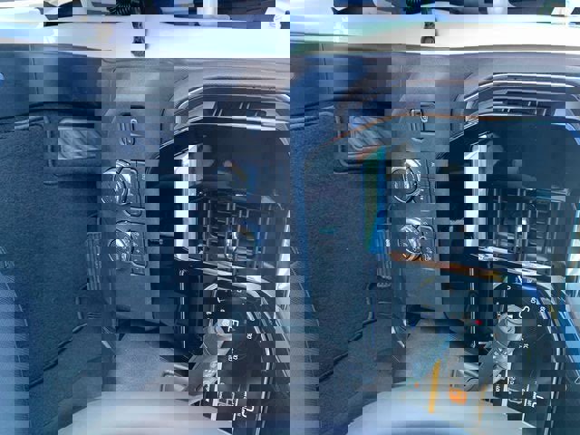 New 2026 GMC Sierra 2500 SLT w/ SLT Premium Package image 18