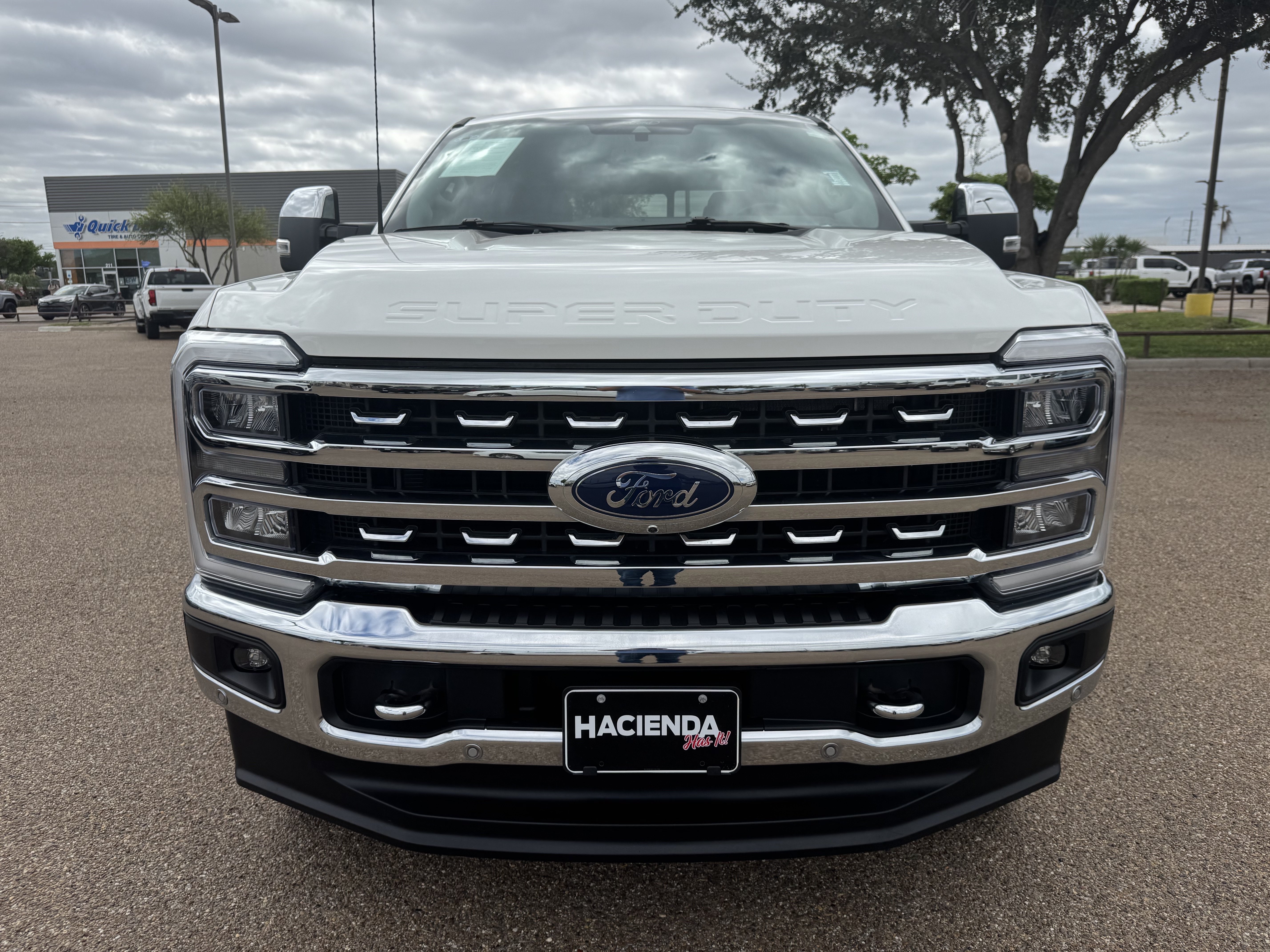 Certified 2024 Ford F250 Lariat w/ Lariat Ultimate Package AWD/4WD image 6