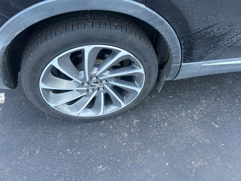 Used 2019 Lincoln Nautilus Reserve w/ Ultimate Package image 32