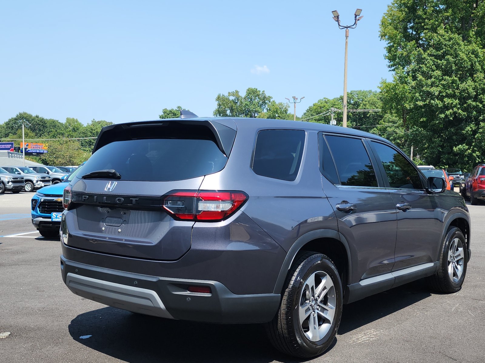 Used 2024 Honda Pilot EX-L image 5