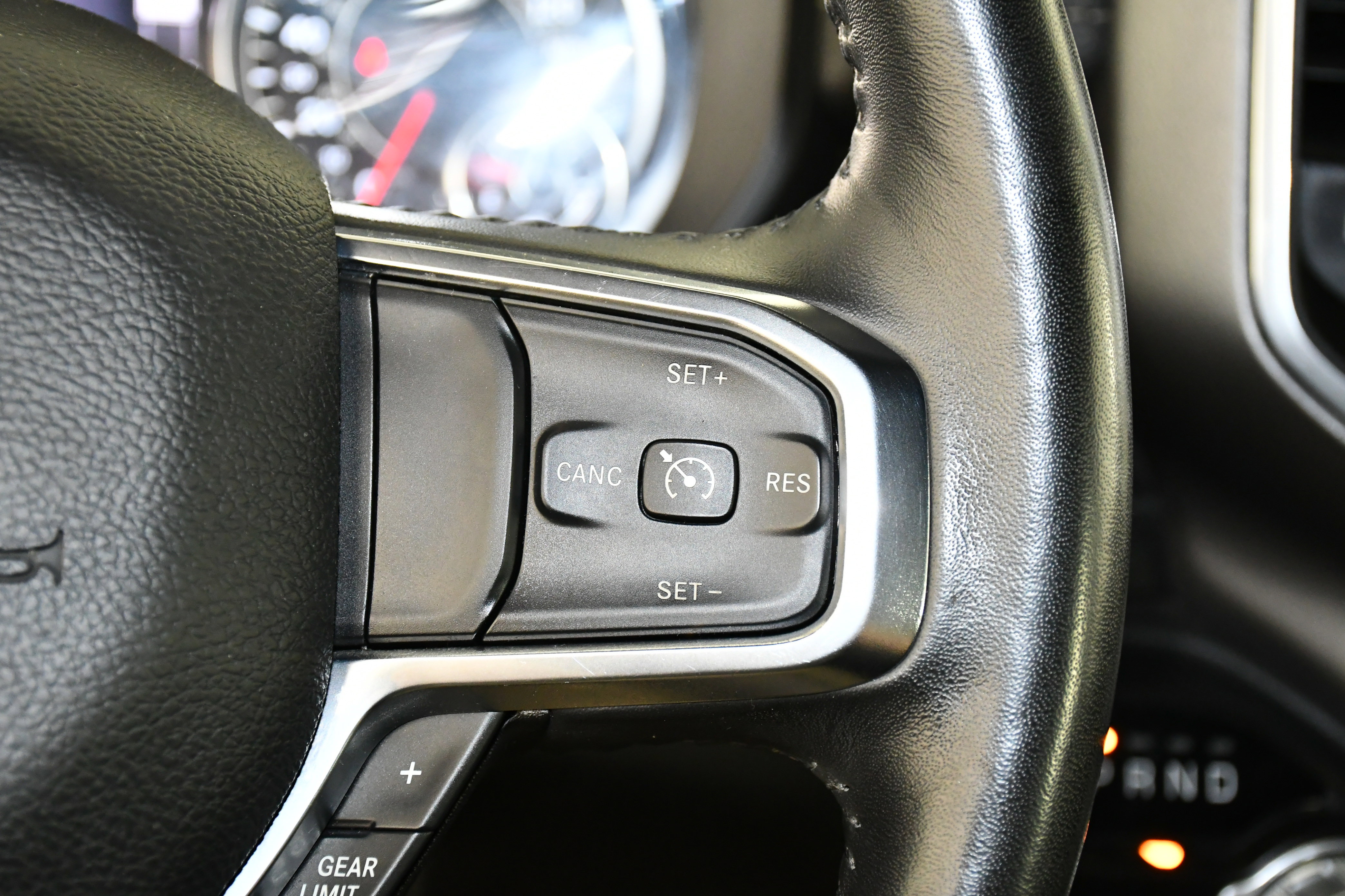 Used 2024 RAM 1500 Laramie image 22