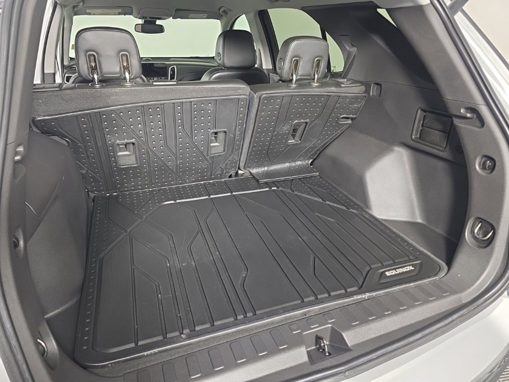 Used 2020 Chevrolet Equinox Premier FWD image 29