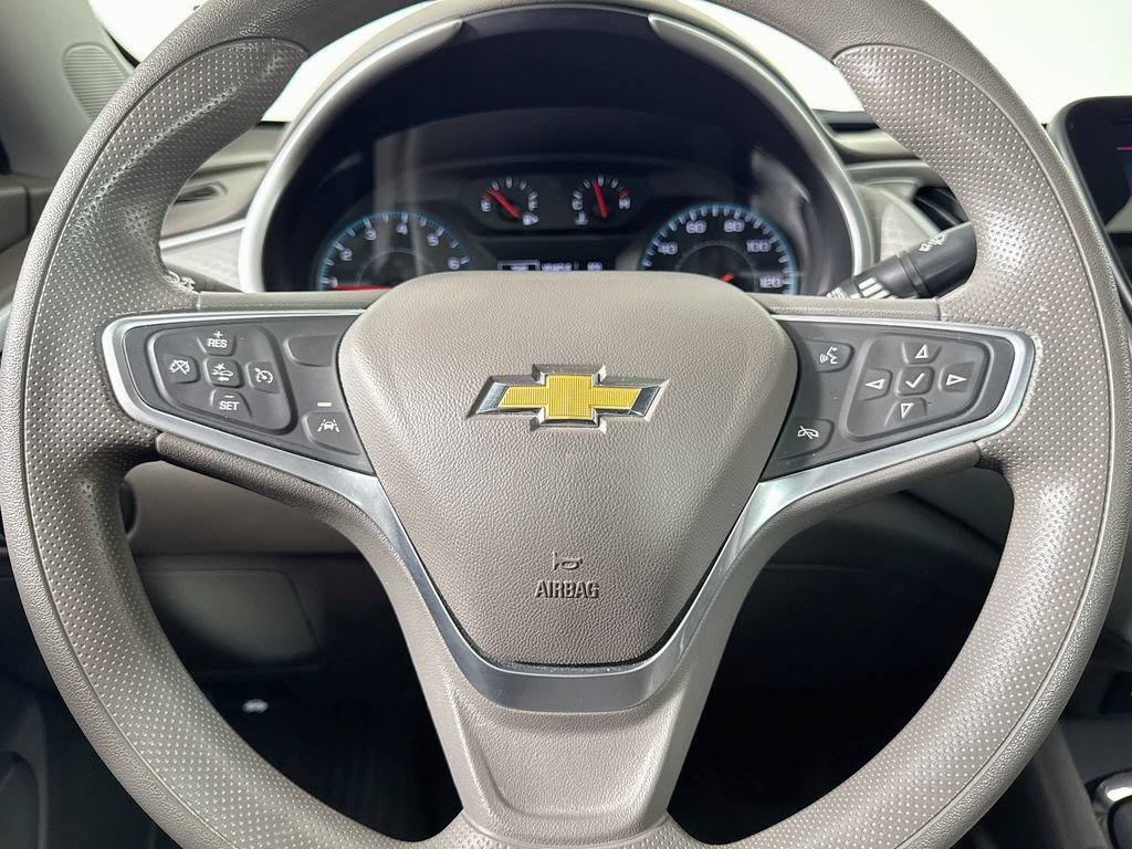 Used 2023 Chevrolet Malibu LT FWD image 25