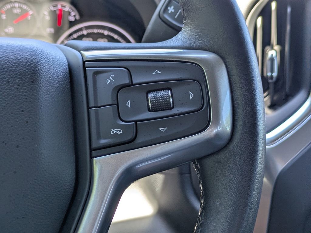 Used 2022 Chevrolet Silverado 1500 LTZ AWD/4WD image 25