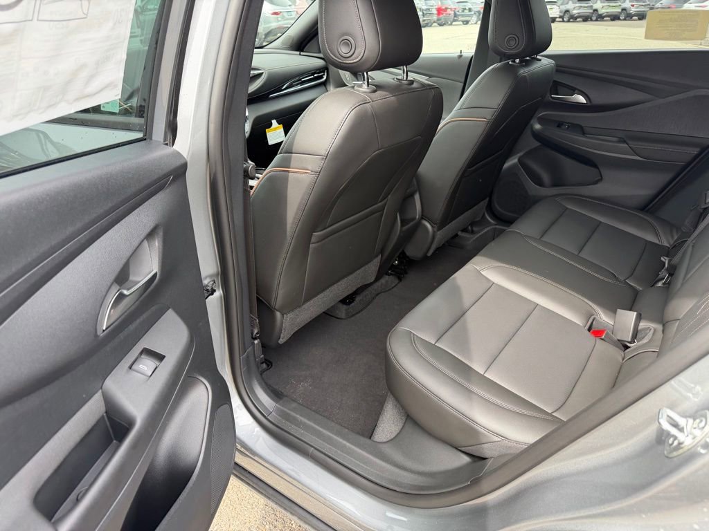 New 2026 Buick Envista Preferred FWD image 11